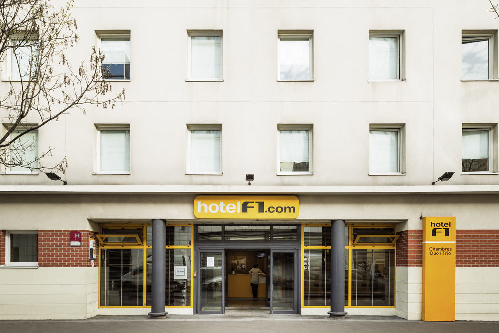 Hotelf1 Paris Porte De Montreuil Bagnolet Bagian luar foto